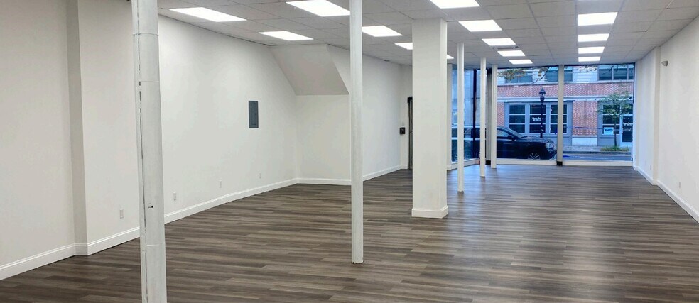 More Photos Of 46-48 W Main St, Riverhead Storefront Retail Residential For Sale