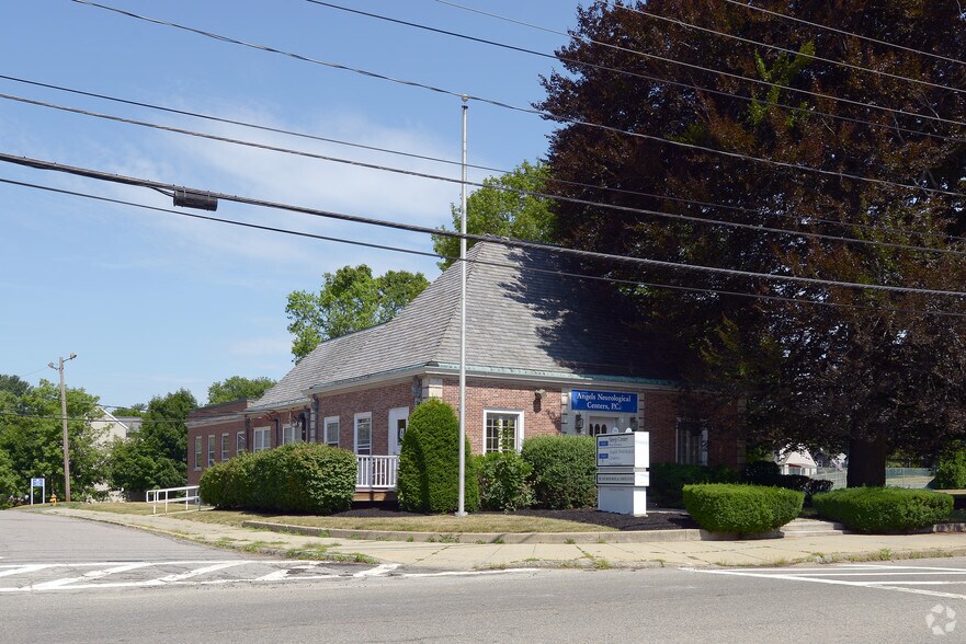 Primary Photo Of 536 Washington St, Abington Medical For Lease