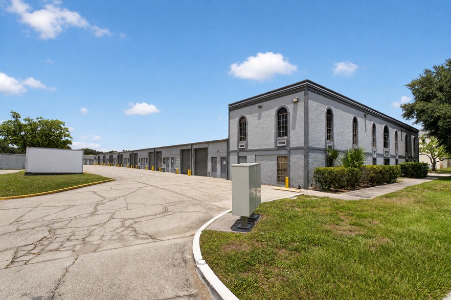 More Photos Of 1225 Bennett Dr, Longwood Unknown For Lease