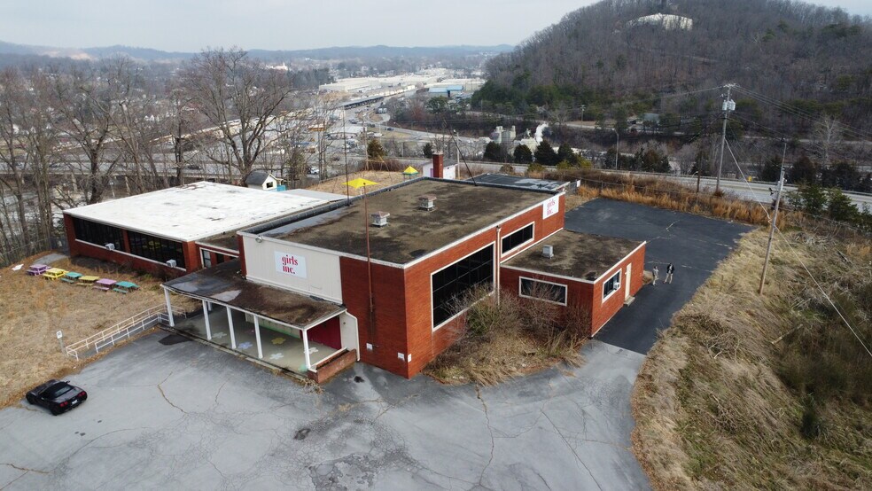 More Photos Of 227 Library Ln, Johnson City Medical For Sale