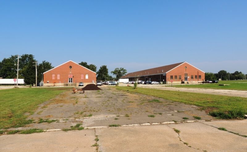 More Photos Of 501 E Condit Dr, Rantoul Industrial For Lease