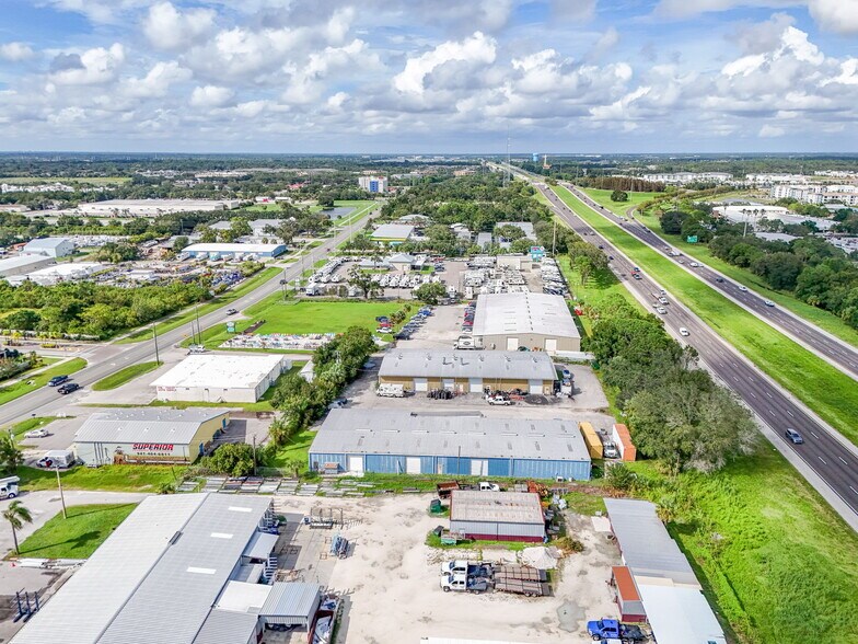 More Photos Of 727 Cattlemen Rd, Sarasota Warehouse For Sale