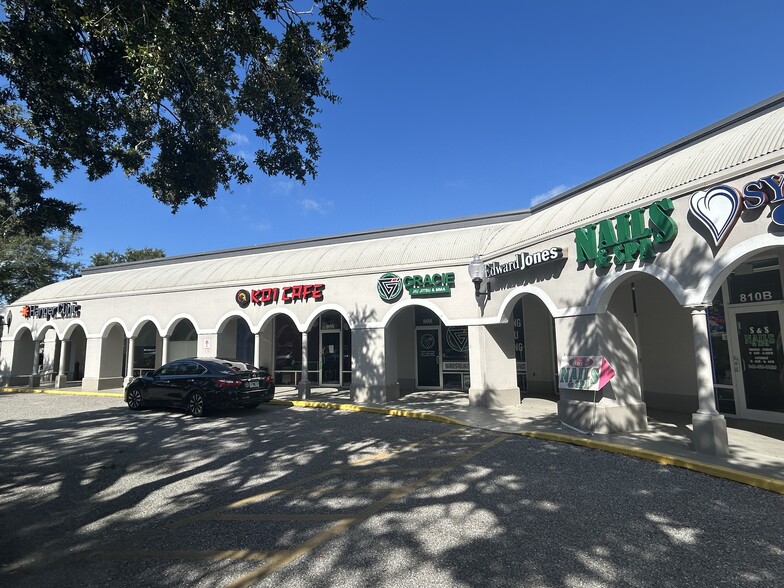 More Photos Of 800 Pinebrook Rd, Venice Unknown For Lease