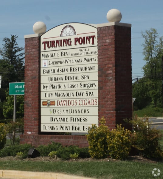 More Photos Of 8927 Fingerboard Rd, Urbana General Retail For Lease