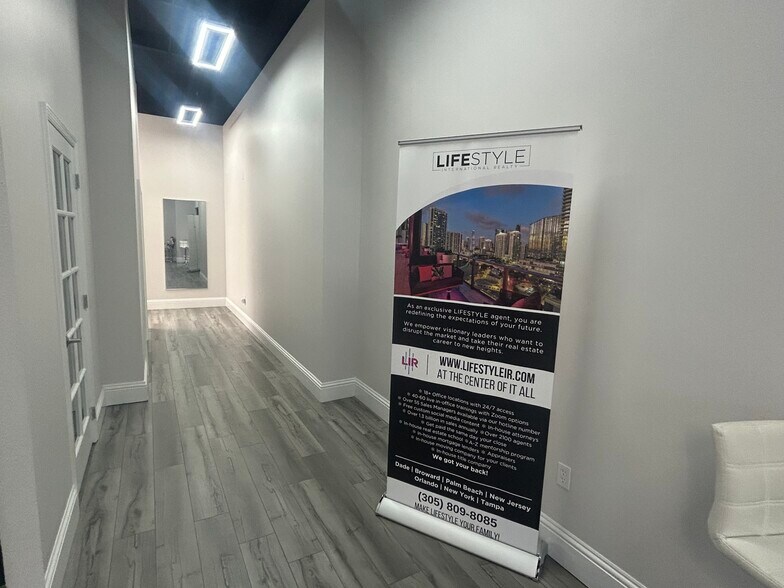 More Photos Of 7444 Narcoossee Rd, Orlando Freestanding For Lease