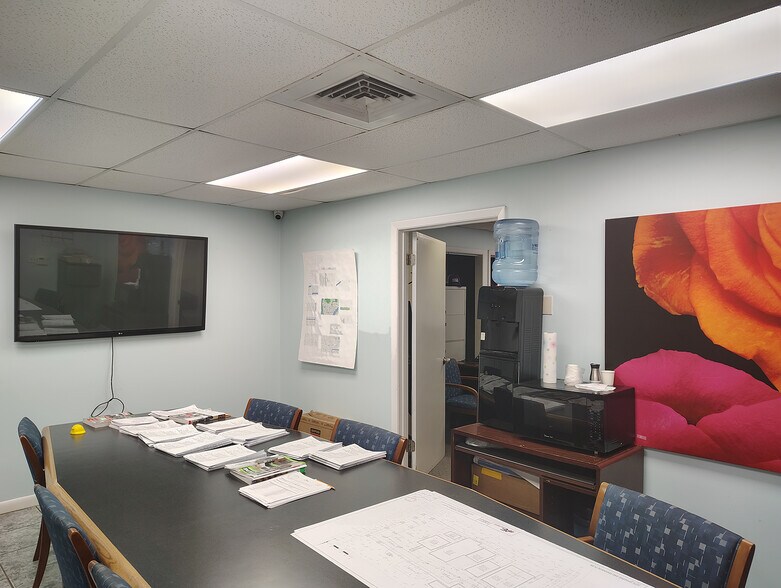More Photos Of 3340 Enterprise Rd, Fort Pierce Warehouse For Sale