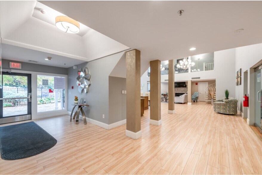 More Photos Of 171 East St, Methuen Apartments For Sale