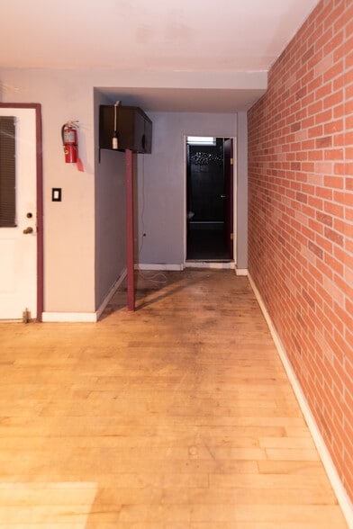 More Photos Of 4905 Liberty Heights Ave, Gwynn Oak Storefront Retail Residential For Sale