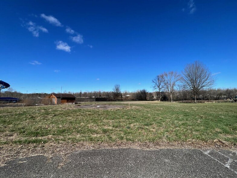 More Photos Of 660 Fox Fire Rd, Milton Land For Sale