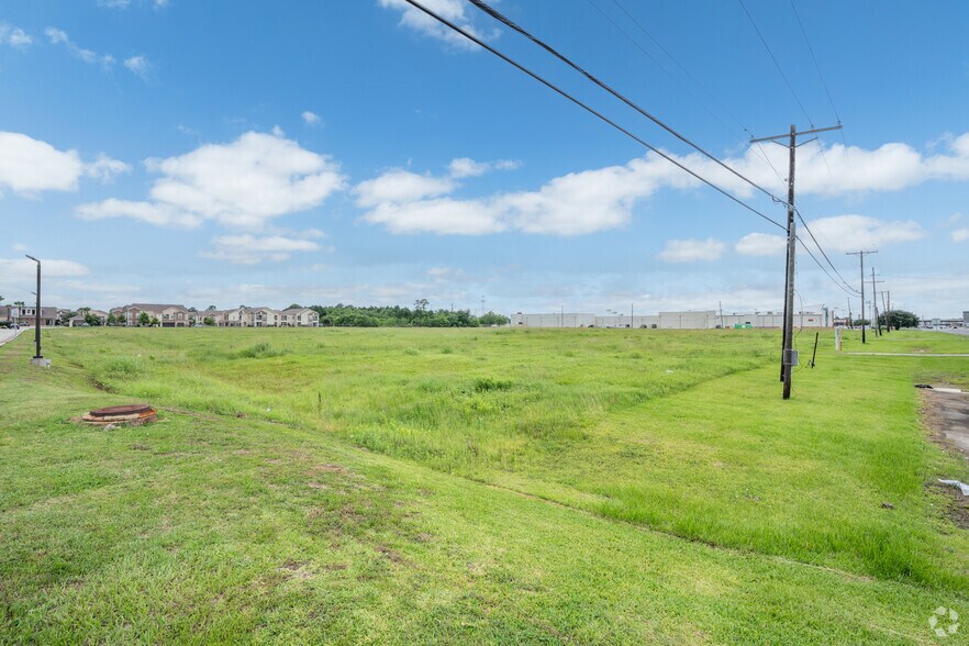 More Photos Of 2301 Highway 365, Port Arthur Land For Sale