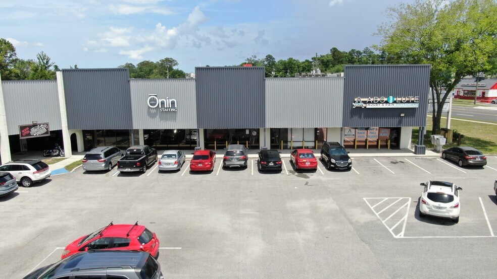 More Photos Of 5913-5915 Normandy Blvd, Jacksonville Unknown For Lease