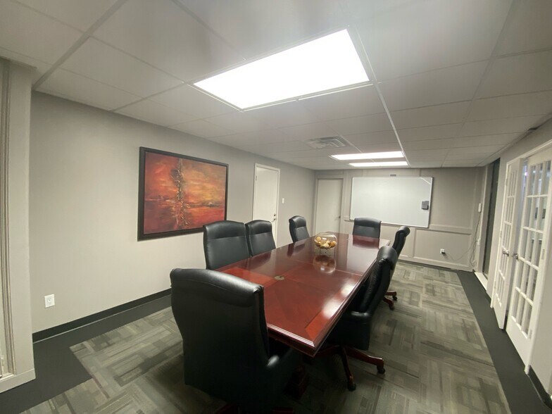 More Photos Of 16261 Hollister St, Houston Unknown For Lease