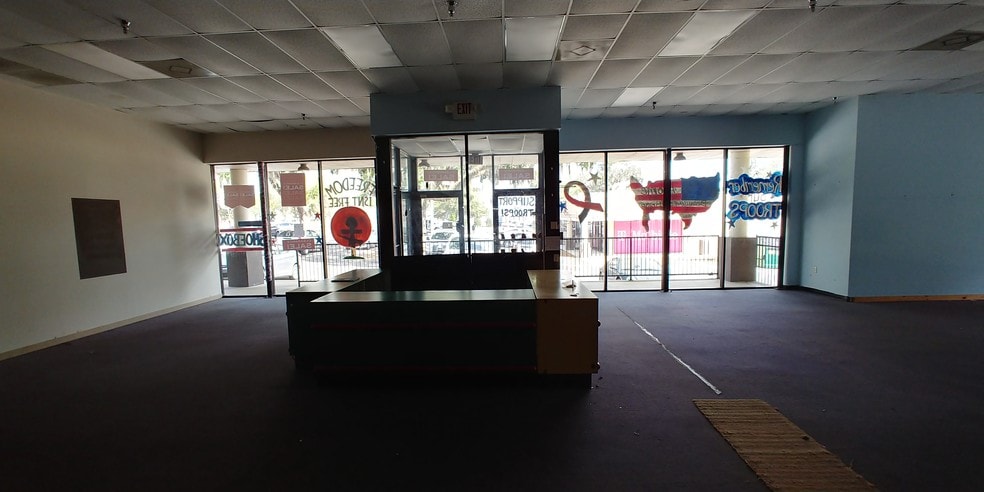 More Photos Of 5850 SE Abshier Blvd, Belleview Storefront Retail Office For Lease