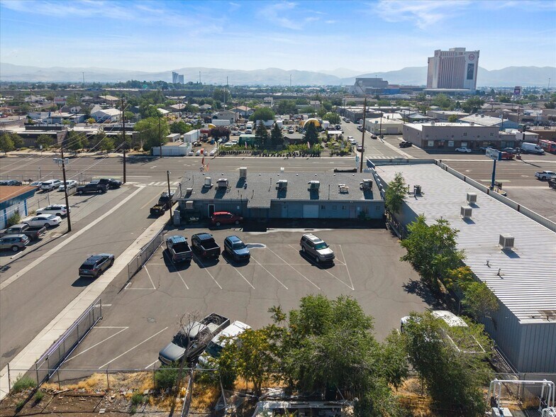 More Photos Of 301-309 S Kietzke Ln, Reno General Retail For Sale