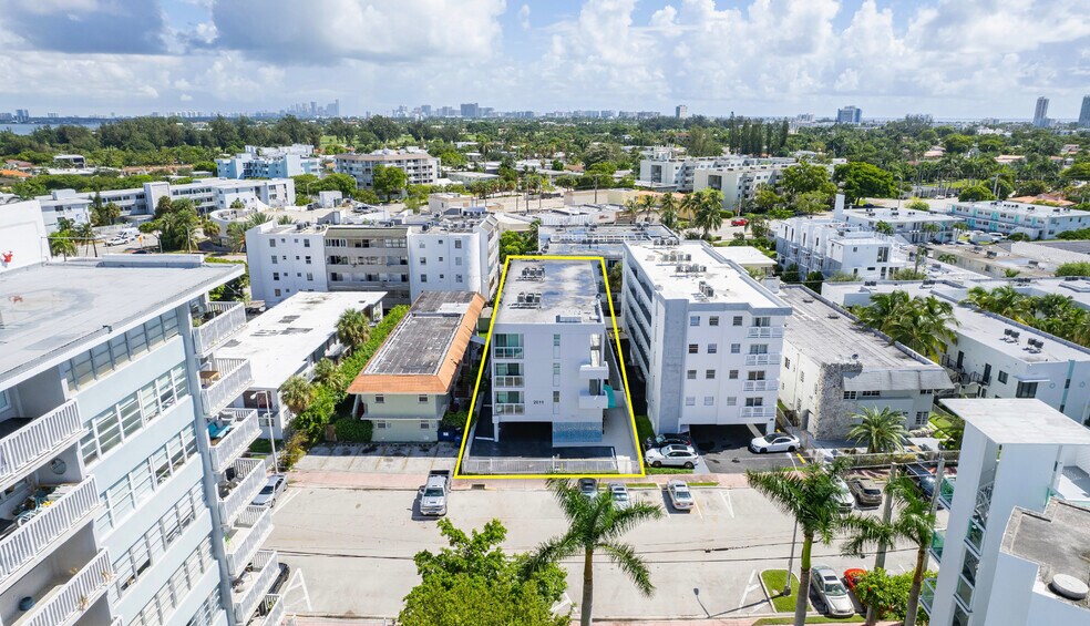 More Photos Of 2011 Bay Dr, Miami Beach Apartments For Sale
