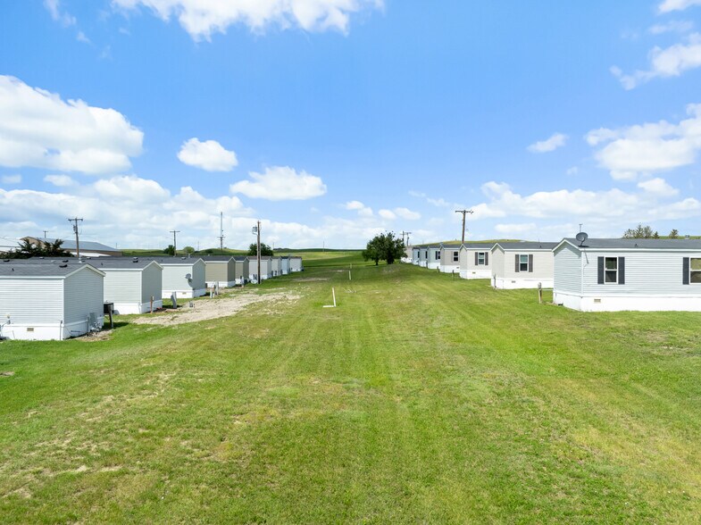 More Photos Of 302 Delaney St, Alexander Manufactured Housing Mobile Home Park For Sale