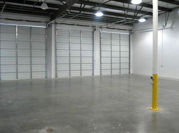 Primary Photo Of 2401 Worthington Dr, Denton Warehouse For Lease