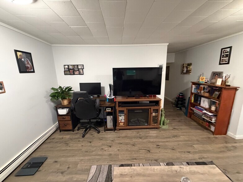 More Photos Of 1294 US Route 1, Freeport Apartments For Sale