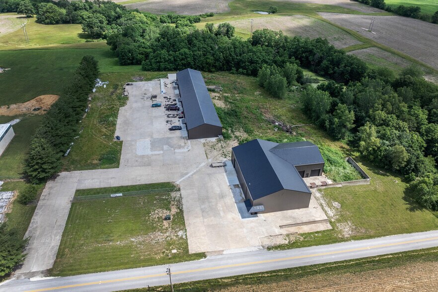 More Photos Of 5101 Kochs Ln, Quincy Warehouse For Lease