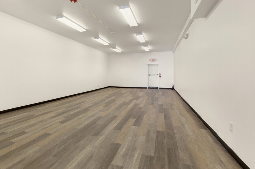 More Photos Of 4014 Market St, Philadelphia Storefront Retail Residential For Sale