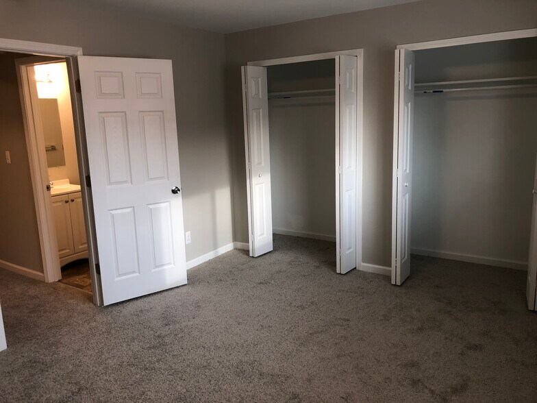 More Photos Of 31740 Fraser Dr, Fraser Apartments For Sale