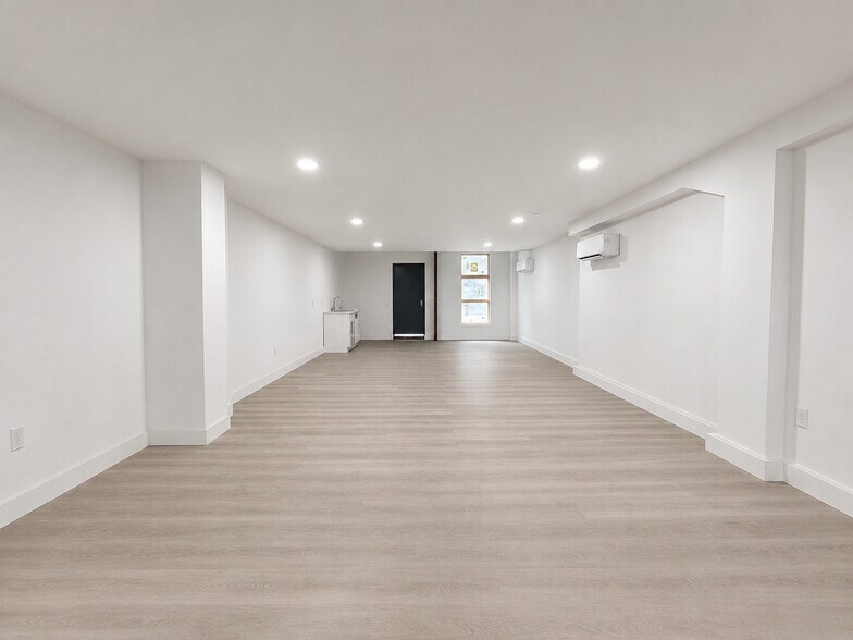 More Photos Of 1641 Undercliff Ave, Bronx Apartments For Lease