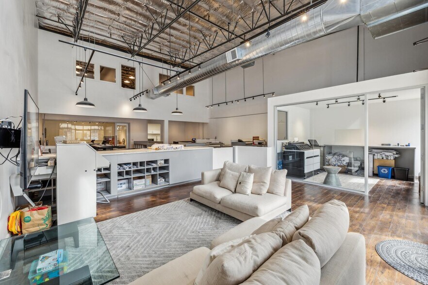 More Photos Of 4314 Redwood Hwy, San Rafael Office For Sale