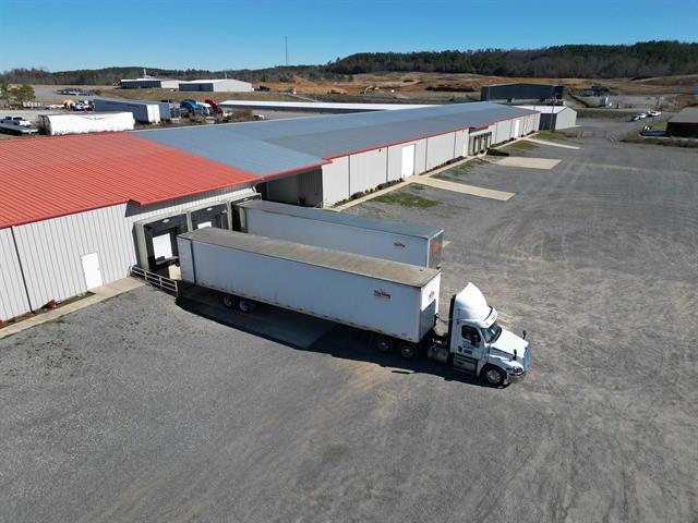 More Photos Of 80 Campbell Dr, Hanceville Warehouse For Sale