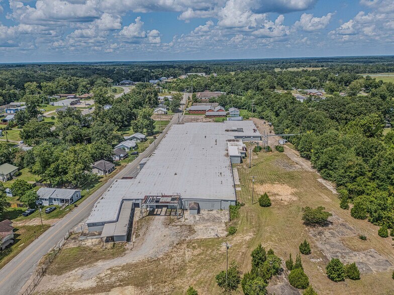 More Photos Of 1002 Douglas Ave, Opp Manufacturing For Lease