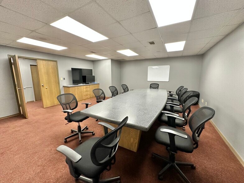 More Photos Of 9245 Calumet Ave, Munster Office For Lease