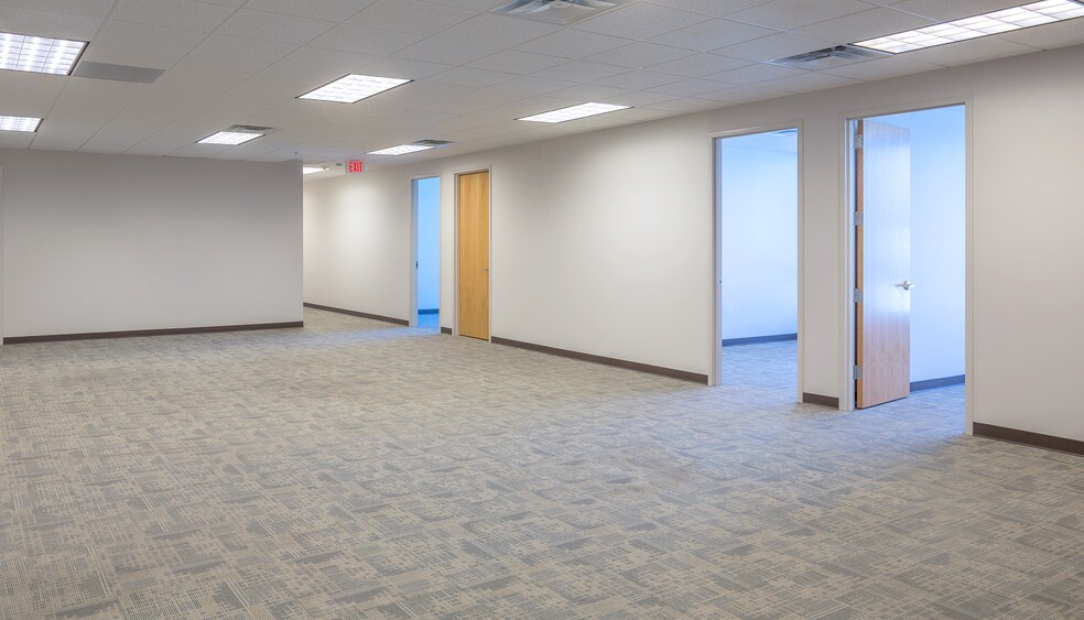 More Photos Of 24624 Interstate 45, Spring Office For Lease