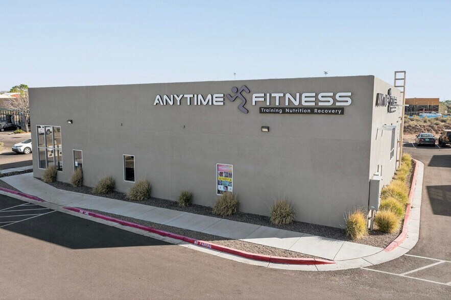 More Photos Of 9368 Valley View Dr NW, Albuquerque Apartments For Sale