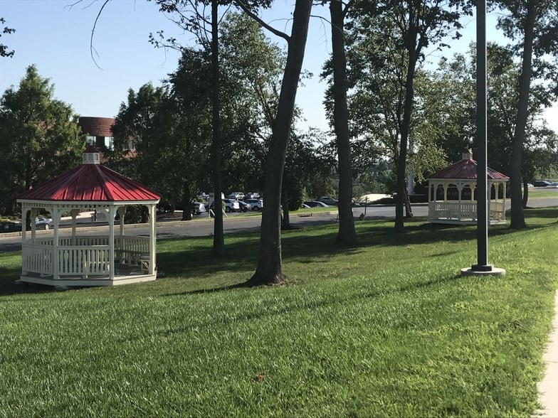 More Photos Of 1215 Manor Dr, Mechanicsburg Medical For Lease