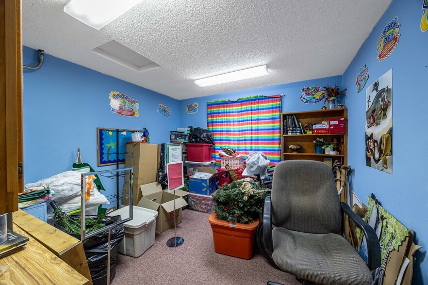More Photos Of 5056 FL-47, Lake City Specialty For Sale