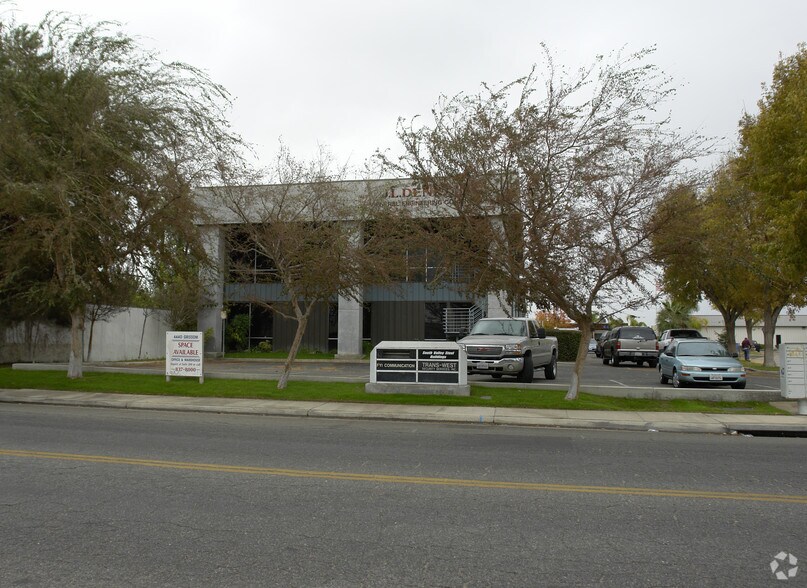 More Photos Of 4440 Grissom St, Bakersfield Industrial For Sale