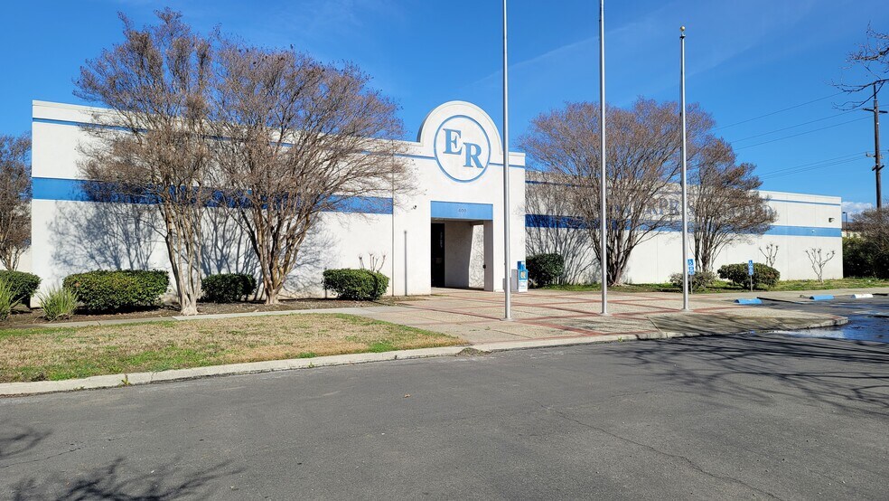 More Photos Of 400 E Park Ave, Chico Office For Sale