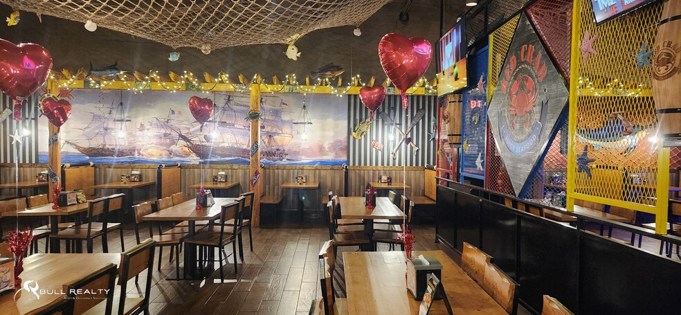 More Photos Of 1803 Pike Point Pl, Mccomb Restaurant For Sale