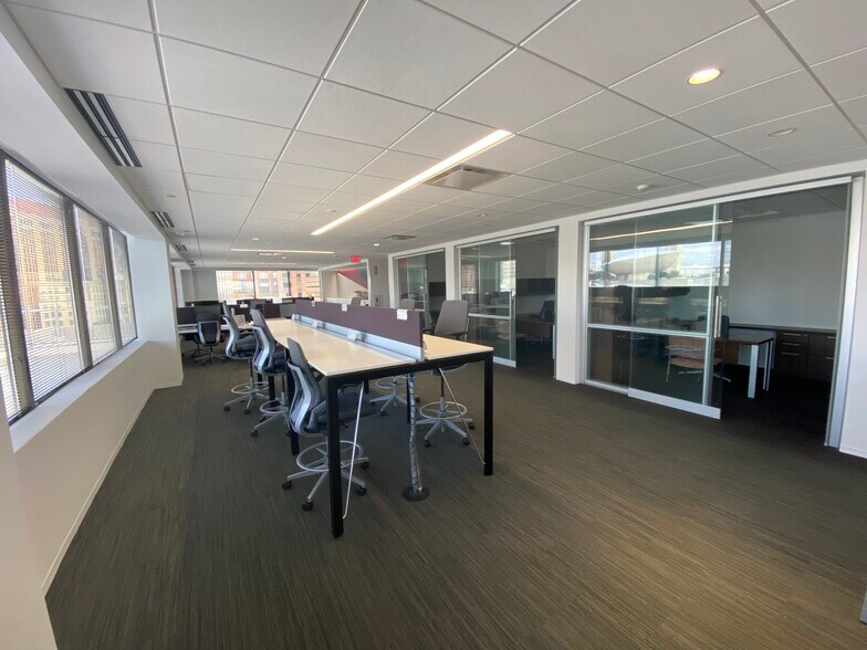 More Photos Of 66 S Pearl St, Albany Office For Lease