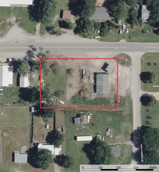 More Photos Of 21457 Highway 32, Lebanon Service Station For Sale