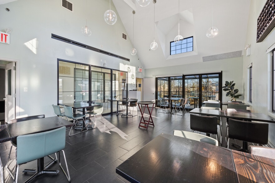 More Photos Of 11 Sylvan Ave, Englewood Cliffs Freestanding For Sale