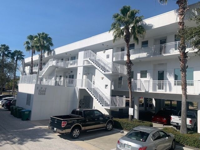 More Photos Of 1348-1358 Fruitville Rd, Sarasota Office Residential For Lease