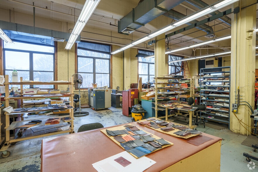 More Photos Of 60 Fremont St, Worcester Warehouse For Lease