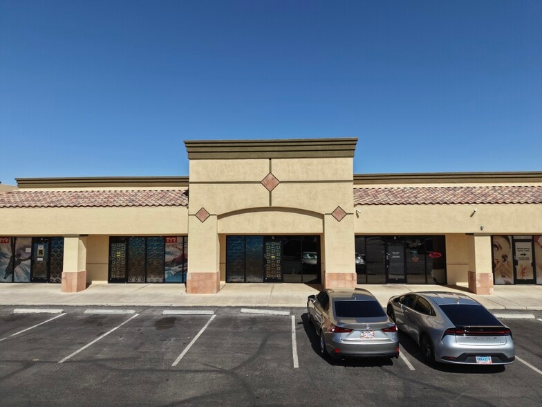 More Photos Of 4460 S Durango Dr, Las Vegas Unknown For Lease