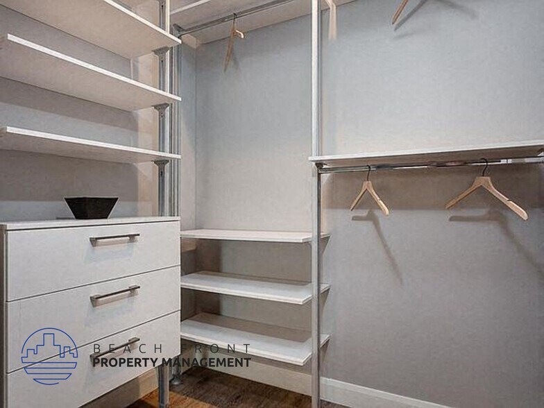 More Photos Of 681 Shatto Pl, Los Angeles Apartments For Sale