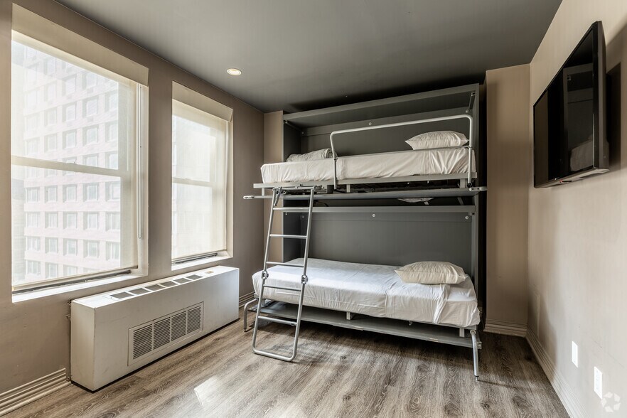 More Photos Of 234 W 48th St, New York Hotel For Lease