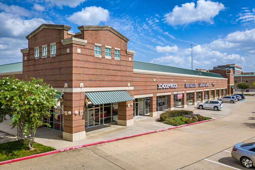 More Photos Of 16312-16322 Southwest Fwy, Sugar Land Unknown For Lease