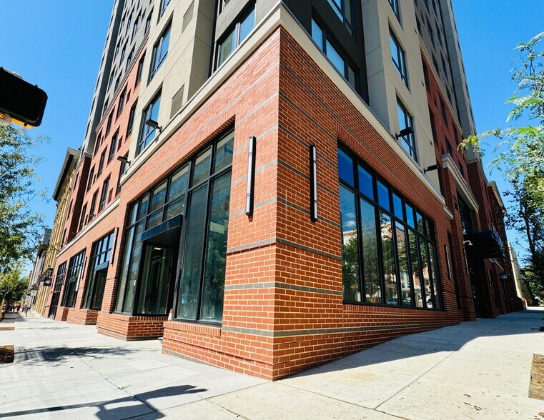 More Photos Of 1 W Chestnut St, Lancaster Apartments For Lease
