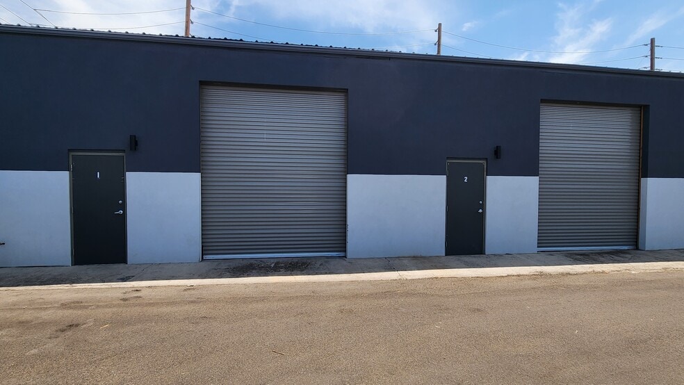 Primary Photo Of 3650 N 40th Ave, Phoenix Warehouse For Lease