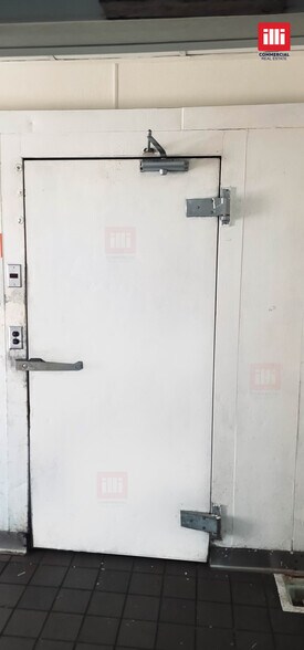 More Photos Of 5736 Gage Ave, Bell Gardens Restaurant For Lease