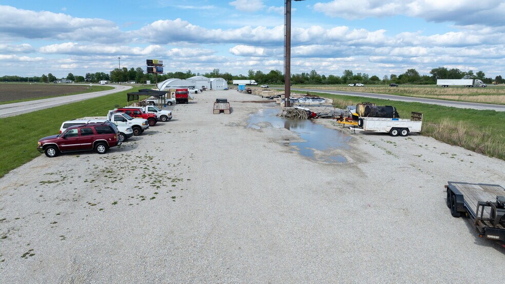 More Photos Of 31000 W Frontage Rd, Farmersville Warehouse For Sale